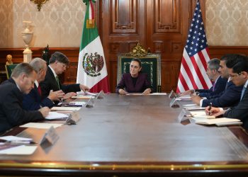 “Visita de cortesía”, dice Sheinbaum del encuentro con Landau