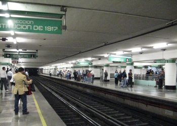 Rehabilitan servicio en la línea 8 del Metro