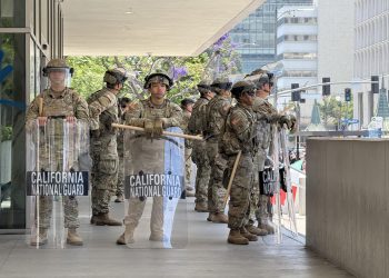 Unos 700 marines se unen al despliegue de la Guardia Nacional en Los Ángeles