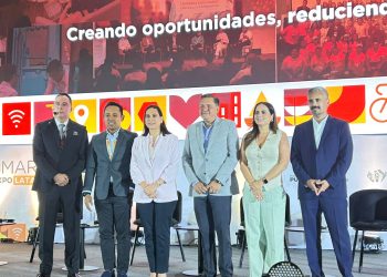 ONU Mujeres pide que en la implementación de la tecnología debe instrumentarse la equidad de género