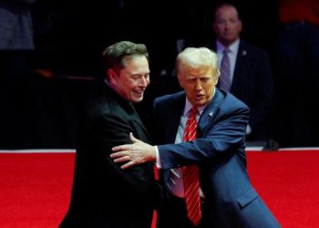 Trump amenaza con cortar contratos públicos con empresas de Musk
