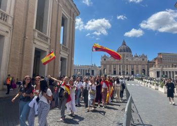 Jóvenes invaden Roma por el Jubileo de la Juventud