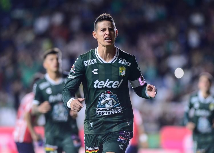 James Rodriguez celebrates his goal 1-0 of Leon during the 2nd round match between Leon and Guadalajara as part of the Liga BBVA MX, Torneo Apertura 2025 at Nou Camp Stadium, on July 19, 2025 in Leon, Guanajuato, Mexico.