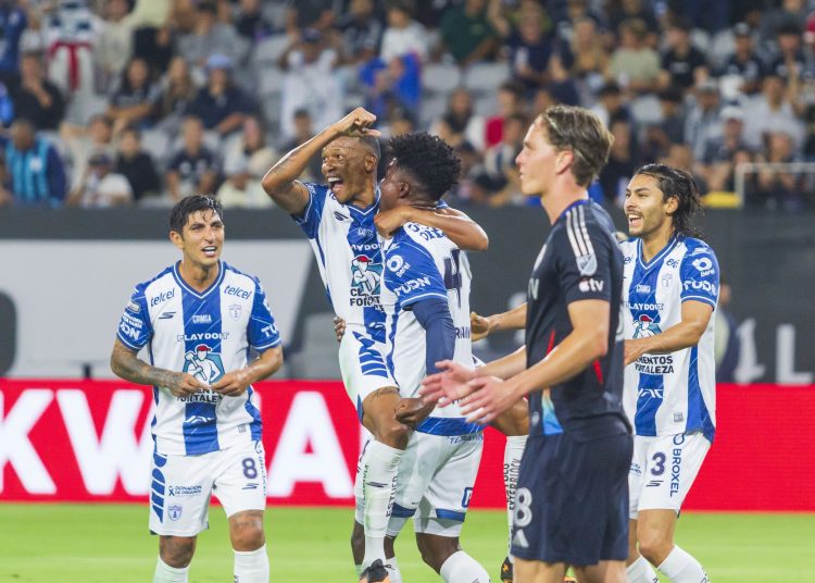 Luis Quinones and Eduardo Dos Santos of Pachuca during the match between Pachuca and San Diego FC as part of Phase One of the Leagues Cup 2025 at Snapdragon Stadium on July 29, 2024 in San Diego, California, United States.