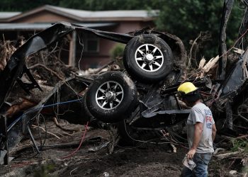 Más de 161 desaparecidos y al menos 109 muertos deja inundaciones en Texas
