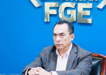 Renuncia el Fiscal de Michoacán, Adrián López Solís