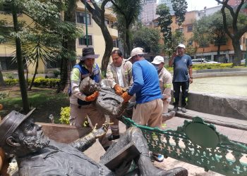 Retiran “Monumento Encuentro” ante irregularidades en su instalación
