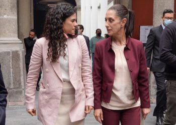 La presidenta de México aplaude gestión de Luisa María Alcalde al frente de Morena