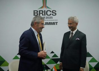 Se debe destinar el 1% del gasto mundial en armas para la reforestación: De la Fuente