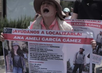 Familiares y amigos de Ana Ameli García reanudan su búsqueda en el Ajusco