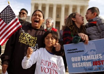 Gobierno de Trump termina con fondos para inmigrantes indocumentados