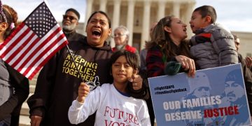 Gobierno de Trump termina con fondos para inmigrantes indocumentados
