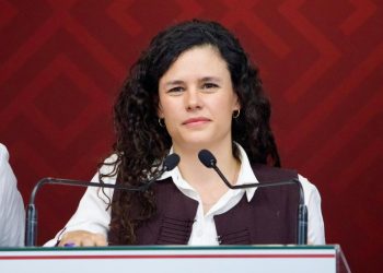 Luisa María Alcalde propone fortalecer y consolidar más a Morena