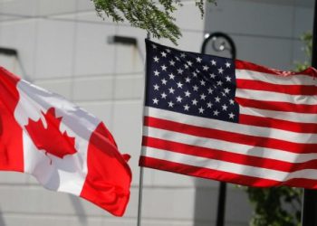 Anuncia EU arancel del 35 % a Canadá