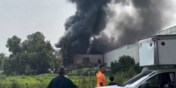 Se quemó bodega de aceites en Tultitlán