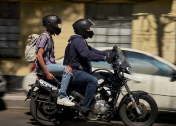 CDMX va contra aplicaciones que ofrecen servicio de transporte en motocicleta