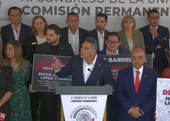 Presenta el PRI denuncia formal contra AMLO, Adán Augusto López y gobernadores
