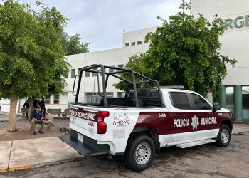 Muere un hombre con tuberculosis junto a la puerta del IMSS Bienestar, tenía 20 días esperando atención