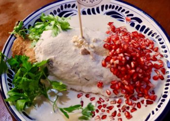 Puebla Inaugura la Temporada de Chiles en Nogada