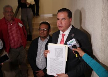 En marcha solicitud de juicio político contra diputados del PAN, PRI y PRD en Coahuila