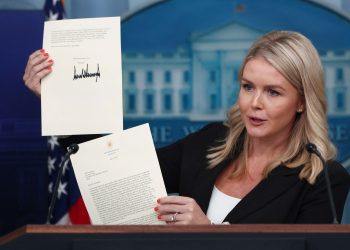 Miente Sheinbaum sobre carta de Trump, acusa Alejandro Moreno