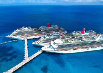 México recibió 5.6 millones de turistas en crucero en primer semestre de año