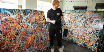 Ed Sheeran presenta en Londres su exposición benéfica ‘Cosmic Carpark Paintings’