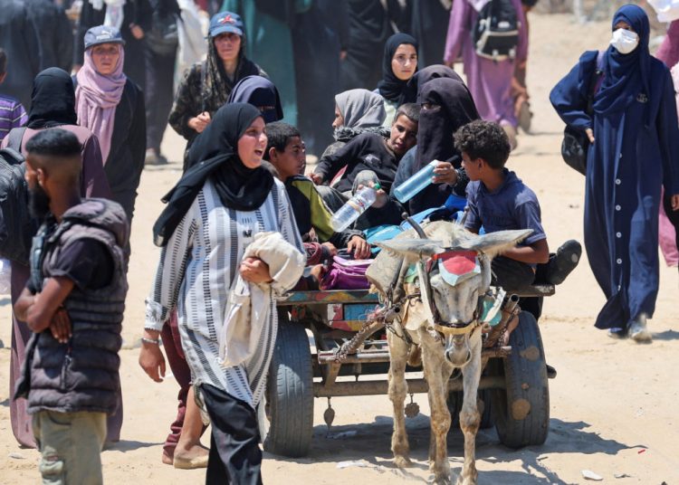 REUTERS/Ramadan Abed     TPX IMAGES OF THE DAY