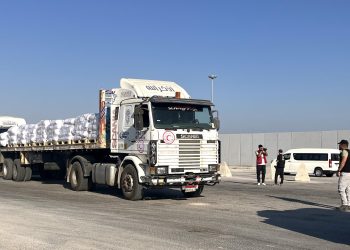 Israel anuncia rutas seguras para ingreso de ayuda humanitaria a Gaza