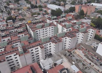 “Tenemos una crisis de vivienda, al ser cara, escasa y difícil de adquirir”: Centro Urbano