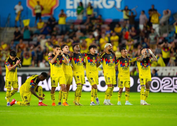 Alejandro Zendejas, Cristian Borja, Sebastian Caceres, Israel Reyes, Jose Zuniga, Isaias Violante, Rodrigo Aguirre, Erick Sanchez, Brian Rodriguez (R) of America during the match between America and Minnesota United FC as part of Phase One of the Leagues Cup 2025 at Shell Energy Stadium on August 02, 2024 in Houston, Texas, United States.