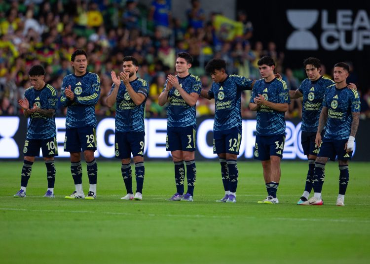 Alejandro Zendejas, Ramon Juarez, Henry Martin, Israel Reyes, Isaias Violante, Dagoberto Espinoza, Alan Cervantes, Brian Rodriguez of America during the match between America and Portland Timbers as part of Phase One of the Leagues Cup 2025 at Q2 Stadium on August 06, 2025 in Austin, Texas, United States.