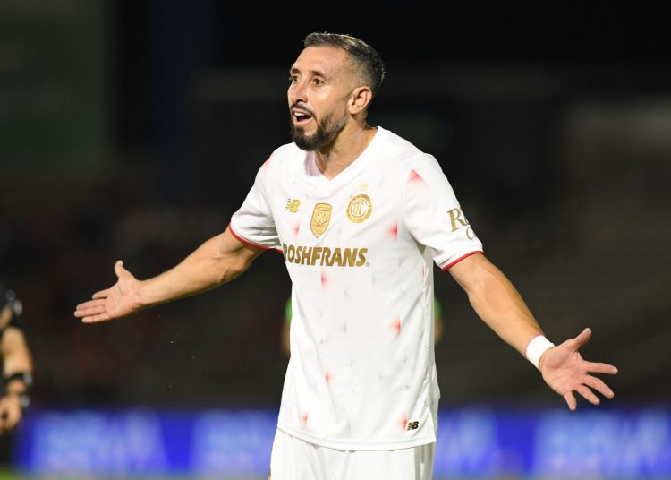 Hector Herrera of Toluca  during the 4th round match between  FC Juarez and Toluca as part of the Liga BBVA MX, Torneo Apertura 2025 at Olimpico Benito Juarez Stadium, on August 11, 2025 in Ciudad Juarez, Chihuahua, Mexico.