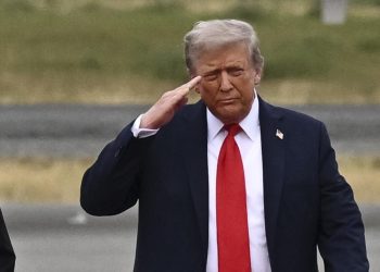 Trump saldrá a patrullar las calles de Washington con policía y ejército