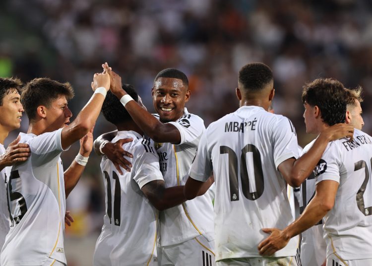 Innsbruck (Austria), 12/08/2025.- Rodrygo of Real Madrid (L3) celebrates with teammates after scoring the 0-4 goal during a friendly match between WSG Tirol and Real Madrid, in Innsbruck, Austria, 12 August 2025. (Futbol, Amistoso) EFE/EPA/ANNA SZILAGYI