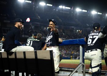 Sultanes a un triunfo de la final de la zona norte