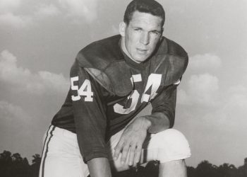 Lee Roy Jordan, ex estrella de Cowboys