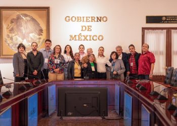 Sheinbaum se reúne con familiares de víctimas de desaparición forzada en la “Guerra Sucia”