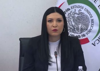 ¿Por qué sigue fuerte el peso, pese a incertidumbre comercial? Esto dice la gobernadora de Banxico