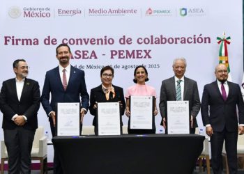 Para verificar calidad de gasolinas ASEA y PEMEX firman acuerdo