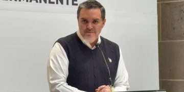 Federico Döring acusa a Fernández Noroña de desviar recursos públicos para comprar casa