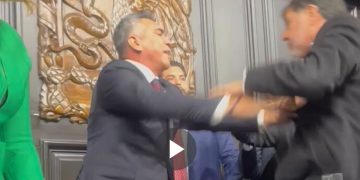 Tras pleito, amaga Noroña con denunciar a Alejandro Moreno y pedir su desafuero