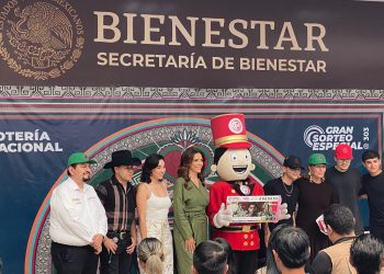 Presentan billete de la Lotería Nacional inspirado en Migrantes