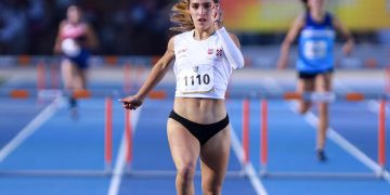 Antonia Sánchez deslumbra en Asunción 2025 con oro, récord