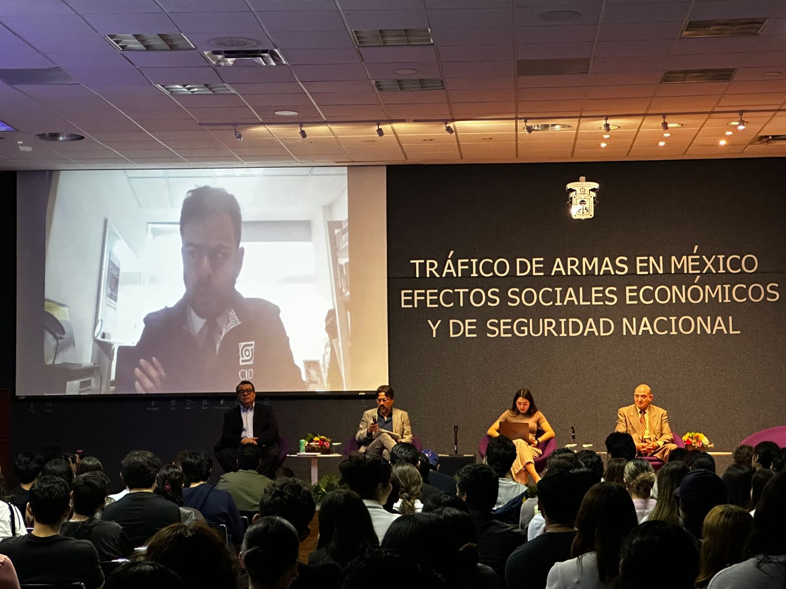 Ingresan a México alrededor de 500 mil armas ilegales al año