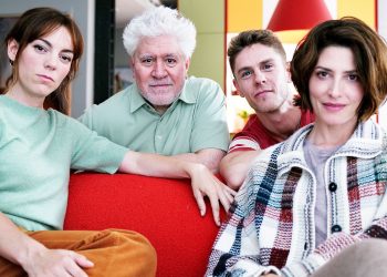 Almodóvar termina el rodaje de su nueva película, ‘Amarga Navidad’