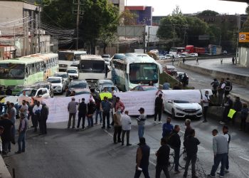 “Si no cumple su palabra el gobierno, en una semana saldremos a las calles”: Transportistas