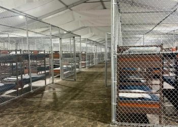 Florida alista un centro de detención migratoria adicional a Alligator Alcatraz