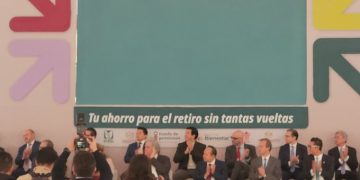 Consar llama a no dejarse engañar por “coyotes” que cobran trámites gratuitos