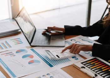 AMIS descarta que servicios financieros se contemplen en procesos arancelario